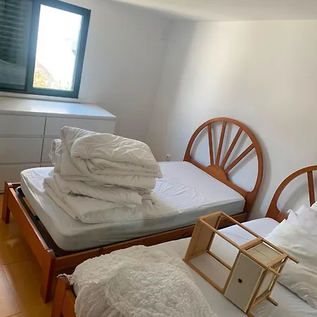 Sleeps4-familyfriendly-balcony *