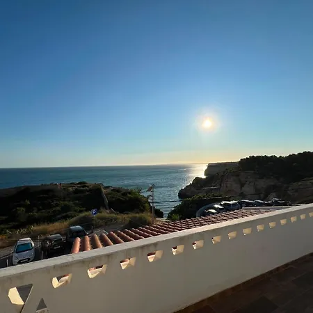 Sleeps4-familyfriendly-balcony *
